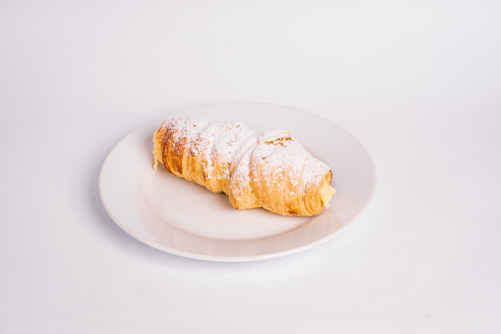 🍩Canole de Crema Pastelera